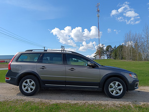Volvo XC70 T6 2011 (4 foto / 12)