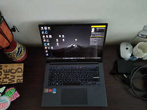 ASUS VivoBook Pro 14 OLED (1 foto / 10)