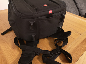 Kaamerakott Manfrotto MB MP-BP-20BB, (3 foto / 5)