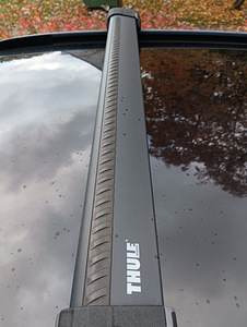 Thule WingBar Edge must Subaru Outback 2010- (3 foto / 4)