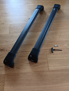 Thule WingBar Edge must Subaru Outback 2010- (2 foto / 6)