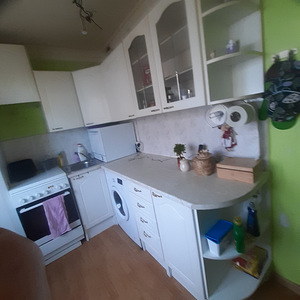 MÜÜA MITTE KALLIS KÖÖGIKOMPLEKT (2 foto / 3)