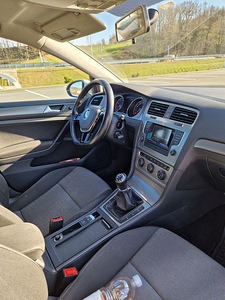 Volkswagen golf 7 (4 foto / 4)