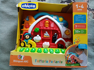 Chicco музыкальный домик с животными (англ. и ит.) (1 фото из 4)