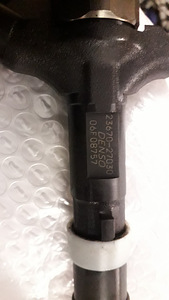 Diisli pihustid TOYOTA 2.0 D-4D jaoks (2 foto / 3)