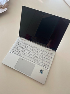 HP Envy X360 2in1 14 OLED Intel I7 16GB RAM 512GB (3 foto / 4)