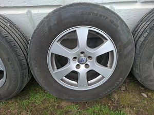 Volvo XC60 valuveljed (5 foto / 9)