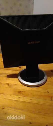 Монитор Samsung 17" (фото #2)