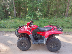 ATV Suzuki Kingquad 750 AXI 2008a (4 foto / 9)