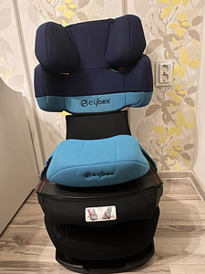 Автокресло Cybex (1 фото из 3)