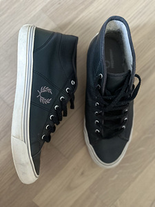 Fred Perry meeste/madala säärega tossud, suurus 40 (1 foto / 4)