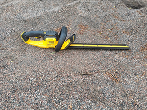 Hekilõikur DeWALT DCM563PB-XJ (4 foto / 4)