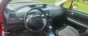 Продается Citroen C4, автомат (5 фото из 10)