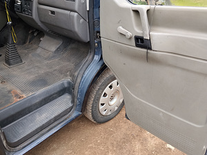 Volkswagen Transporter T4 Kombi 1999a (10 foto / 13)