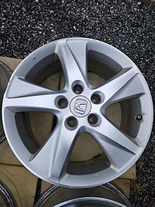Оригинальные диски Honda r17 (2 фото из 7)