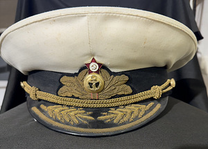 Admirali müts, tseremoniaalne.