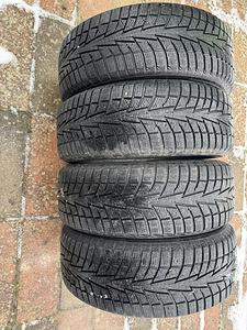 225/55/r19 Hankook lamell (1 foto / 3)