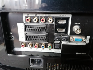 Teler/Teler Samsung 32'' LE32M86BC (4 foto / 5)