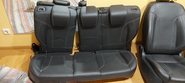 Ford Fiesta кожаные сиденья (фото #1)