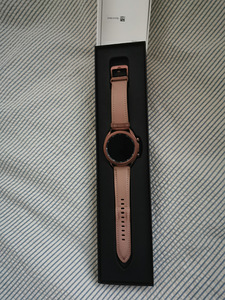 Samsung Galaxy Watch3 (1 foto / 2)