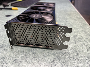 Видеокарта GeForce RTX 3080 10 ГБ (3 фото из 4)