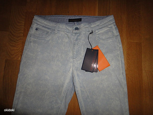 Trussardi teksad, suurus 27, uued (2 foto / 3)