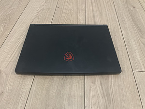 MSI GF63 (2 foto / 3)