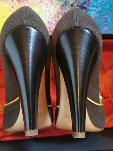 Hugo Boss kingad s. 36 (3 foto / 3)