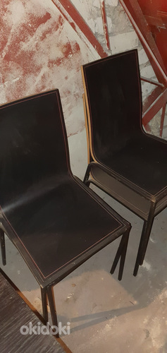 Стол и стулья (фото #2)