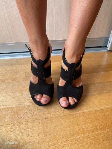 Туфли женские открытые на каблуке Versache Collection (фото #3)