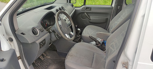 Ford TOURNEO connect (6 foto / 8)