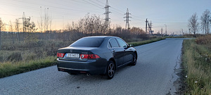 Honda Accord 2.0 114kW (6 foto / 10)