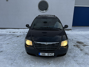 Chrysler Grand Voyager 2.8 110kW (5 foto / 13)
