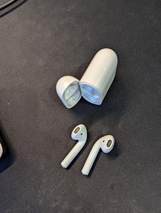 Airpods 2 gen 2 (2 foto / 4)