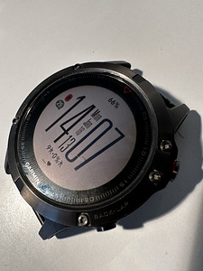 Garmin Fenix 5 Sapphire (2 foto / 3)