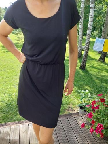 Must langev kleit M suurusele (foto #1)