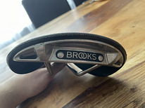 Brooks C17 - jalgratta sadul