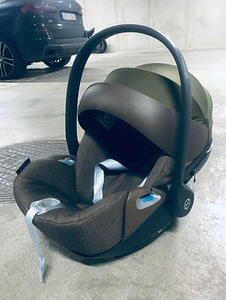 Cybex turvahäll (1 foto / 3)