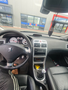 Peugeot 307SW (5 foto / 6)