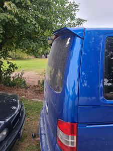 VW t5 Caravelle (8 foto / 10)