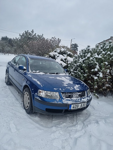 VW Passat (1 фото из 2)