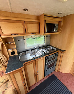 Haagissuvila ELDDIS SUNSEEKER 482. 2005a (6 foto / 10)