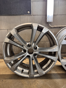 18” диски, 5x112 (5 фото из 5)