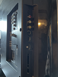 Philips LCD-teler 32PFL7433D/12 (4 foto / 4)