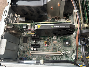 HP EliteDesk 700 G1 SFF ( i5/12GB ram/120gb ssd/2gb video ) (5 foto / 7)