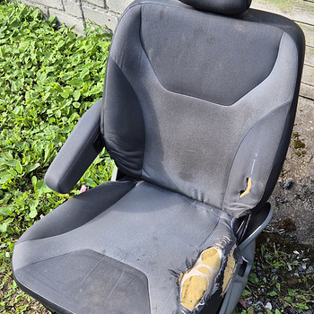Renault Trafici, Nissan Primastari, Opel Vivaro iste, iste