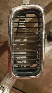 Решетка радиатора BMW 7' E38 (1994-1998), состояние: б/у