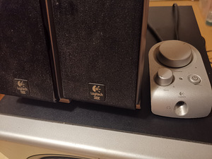 Arvutikõlarid Logitech Z-2300 (2 foto / 4)
