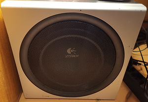 Arvutikõlarid Logitech Z-2300 (4 foto / 4)