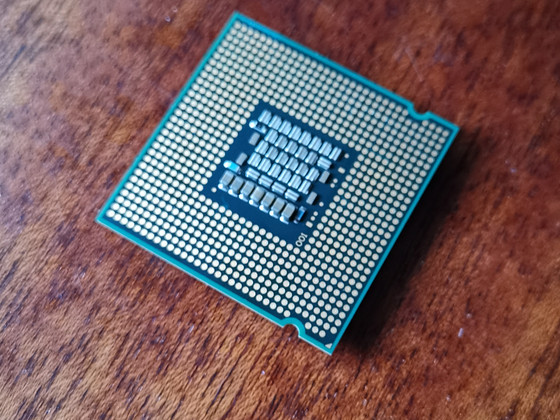 Процессор Intel Core 2 Duo E6550